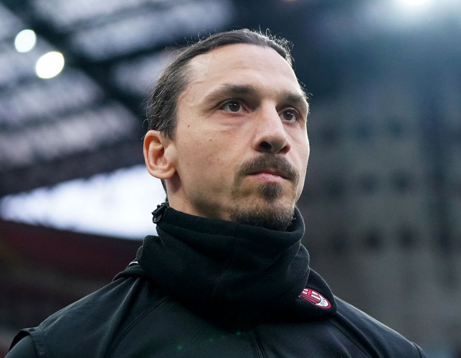 Milan-Crotone 4-0, rossoneri sul velluto: Ibra fa 501, Inter ancora alle spalle