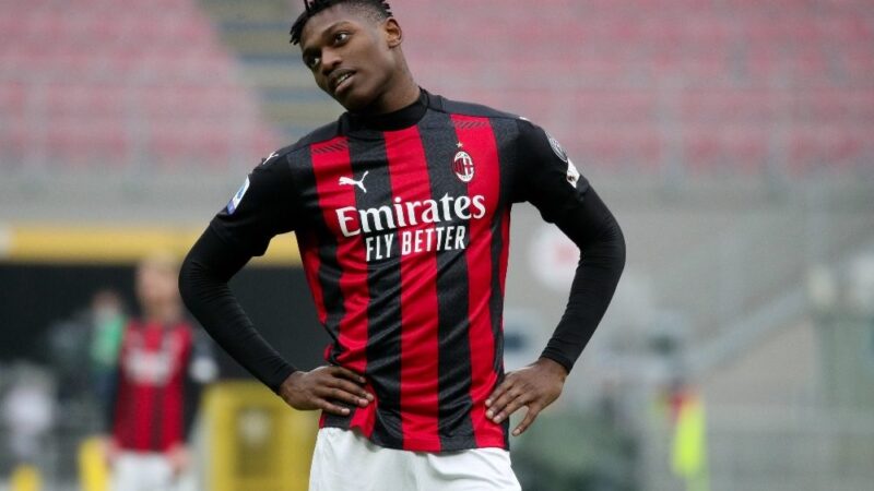 Gazzetta – Milan, 50 milioni ricavabili dalle cessioni: Leao e Hauge in uscita insieme a Krunic e Castillejo