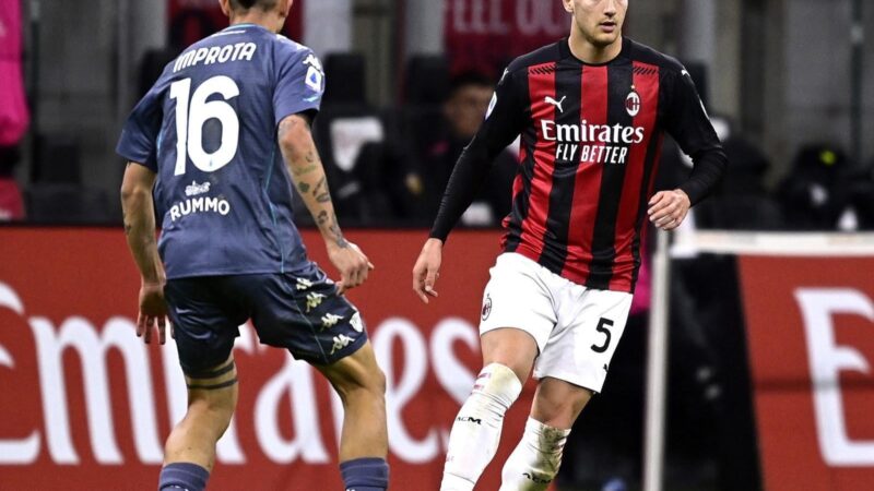 Calciomercato Milan, obiettivo Dalot per il vice-Calabria