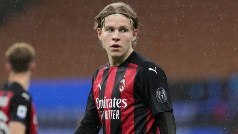 Milan, offerta dell’Eintracht Francoforte per Hauge