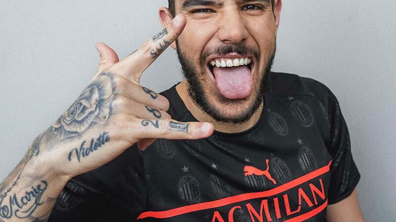 Milan, ecco l’innovativa terza maglia 2021/2022