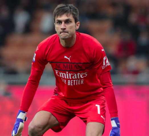 Milan, Tatarusanu: “Vogliamo vincere il derby”