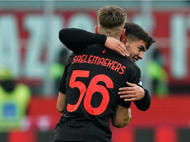 Saelamaekers: “Devo segnare di più, Leao e Maldini potenziali fenomeni”